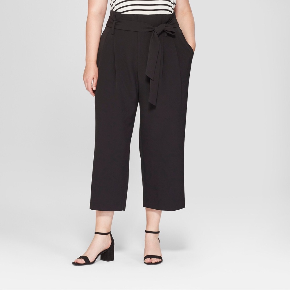 Tie Waist Crop Pants
